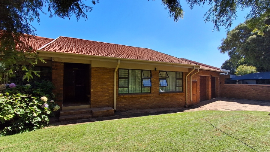 3 Bedroom Property for Sale in Protea Park North West